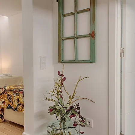 By Trip2portugal Guest house Lisbon